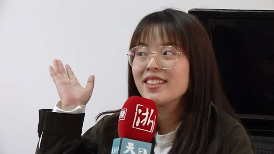 邢晗铭是富二代吗个人资料：邢晗铭为什么被称火星女孩