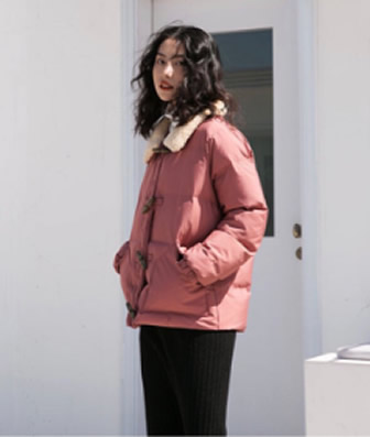 秋冬什么样的外套既好看又减龄：推荐3款气质时尚搭配