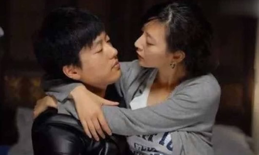 唐一菲凌萧肃怎么认识的:唐一菲凌萧肃坎坷的情感经历 唐一菲凌萧肃怎么认识的:唐一菲凌萧肃坎坷的情感经历