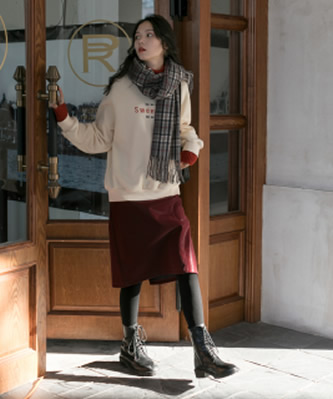 卫衣下面搭配什么2019：运动休闲且带时尚风格