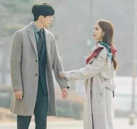 今年冬季流行外套衣服:请收下这些穿搭技巧(图示) 今年冬季流行外套衣服:请收下这些穿搭技巧(图示)