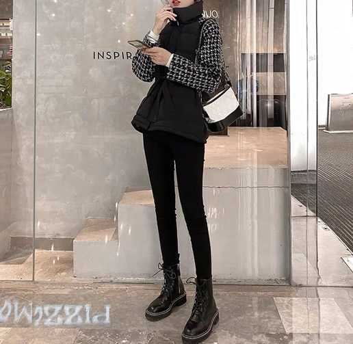 时髦又保暖的女式羽绒服：推荐2款好看又保暖的羽绒服