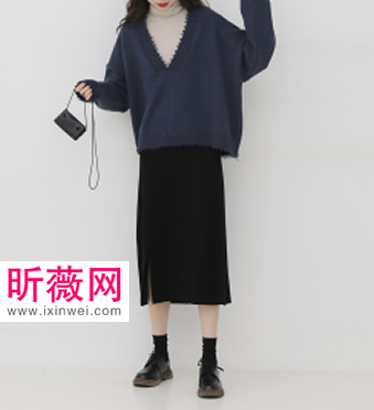 5款V领毛衣的日常显瘦搭配：穿出时髦显瘦又舒适