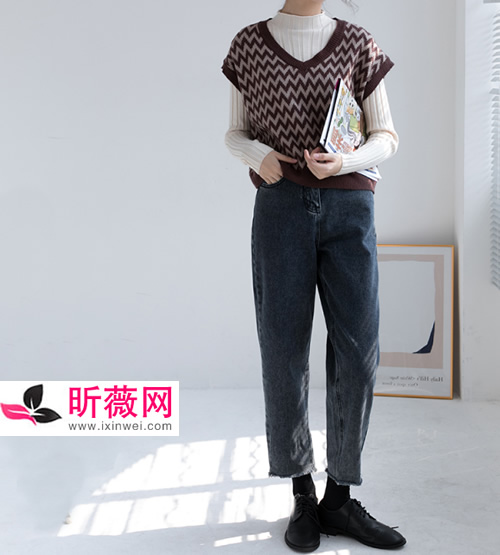 秋冬身材微胖MM藏肉技巧：想显瘦干练的效果就这样穿