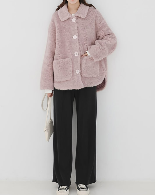 日韩充满少女感的穿搭:简约时尚还能招桃花 日韩充满少女感的穿搭:简约时尚还能招桃花