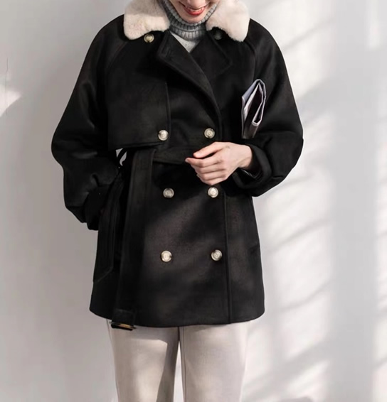 矮个外套让你秒变青春美少女：5款短呢大衣有温度有风度