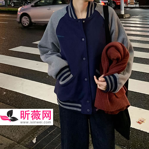 呢子棒球服怎么搭_棒球服的评语怎么写