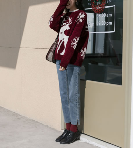 圣诞节应该怎么搭配才能出彩：推荐2款洋气又温暖穿搭