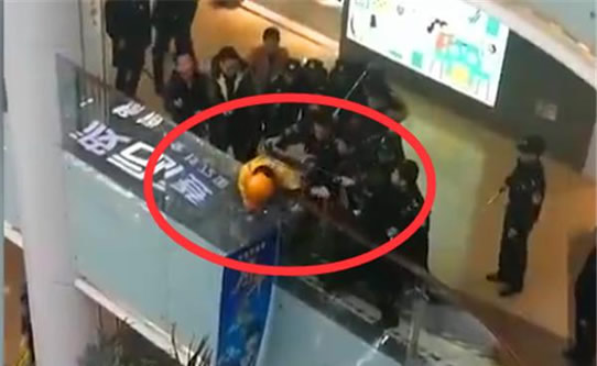 美团否认差评行凶：事件始末究竟怎么回事？