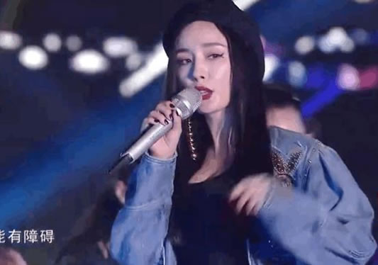 杨幂撞脸李小璐:原因曝光就这样算撞脸吗 杨幂撞脸李小璐:原因曝光就这样算撞脸吗