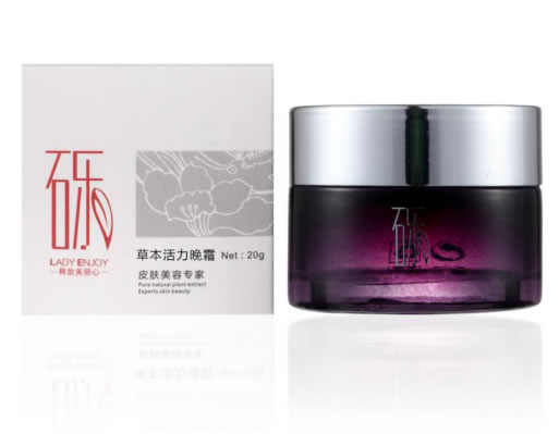 张砾:—法护肤之道在手,主宰自己的容颜 张砾:—法护肤之道在手,主宰自己的容颜