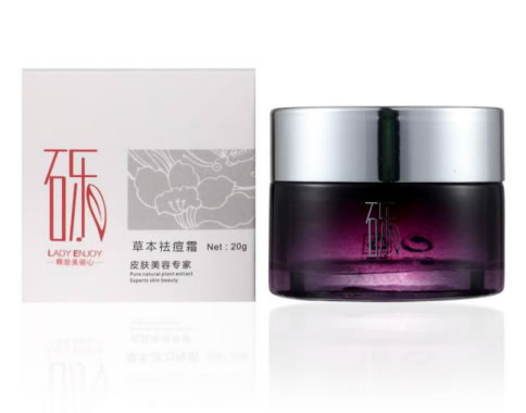 张砾:—法护肤之道在手,主宰自己的容颜 张砾:—法护肤之道在手,主宰自己的容颜