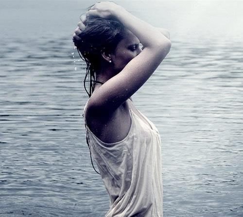 女性安慰自己的手法：26个技巧助你健康又性福