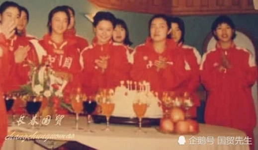 汤唯青涩旧照曝光 汤唯23年前是这个样子被赞甜美精致
