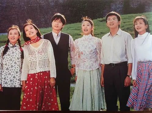 琼瑶个人资料简介年轻时照片 琼瑶剧有哪些及名字