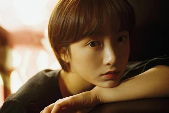 韩玖诺的脚怎么了：韩玖诺年龄多少岁及个人资料