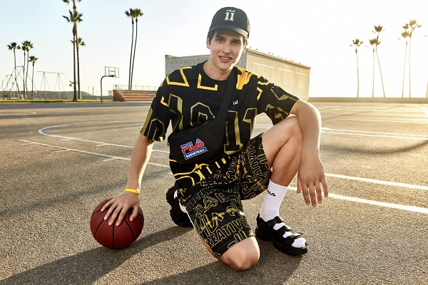 FILA FUSION夏日再出新 经典回潮制霸街头新主场 FILA FUSION夏日再出新 经典回潮制霸街头新主场