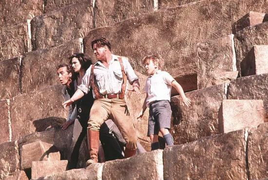 推荐中外盗墓电影 综合21部关于盗墓的电影 推荐中外盗墓电影 综合21部关于盗墓的电影