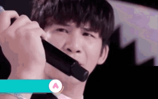 大张伟插不进话的表情什么梗 一脸吃瘪表情怎么回事 大张伟插不进话的表情什么梗 一脸吃瘪表情怎么回事