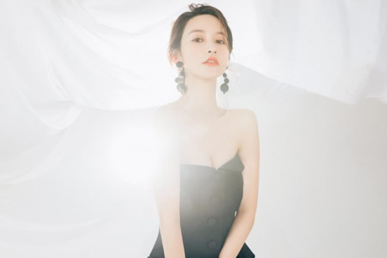 热议绯闻中女主角,网红张大奕到底是什么人? 热议绯闻中女主角,网红张大奕到底是什么人?