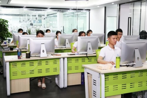 掌握肌肤命运 Skinov8新型护肤理念让肌肤不再“沉睡”