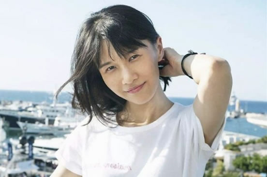 papi酱因孩子随父姓被网友嘲笑 本尊怎么回应的呢? papi酱因孩子随父姓被网友嘲笑 本尊怎么回应的呢?