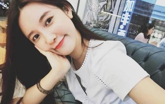 张大奕晒婚纱照 女神范十足婚纱近照曝光 张大奕晒婚纱照 女神范十足婚纱近照曝光