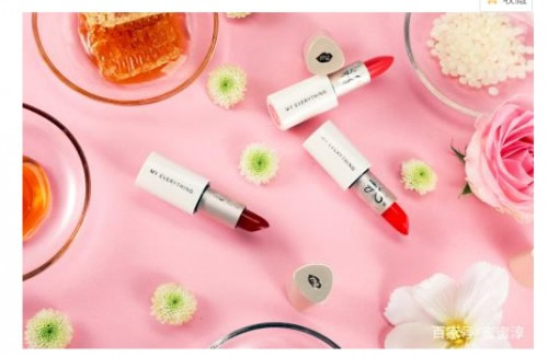 蜜蜜淳护唇口红首场直播迎来开门红 蜜蜜淳护唇口红首场直播迎来开门红