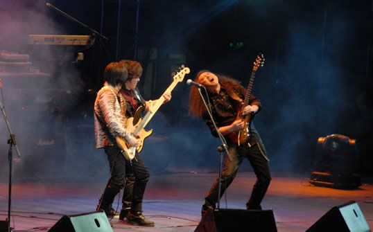 冷门好听到哭的中文歌(综合25首) 冷门好听到哭的中文歌(综合25首)