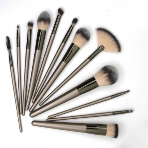 三目鱼美妆工具缔造好物，为小仙女们带来多款福音产品