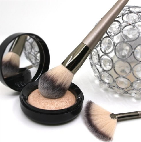 三目鱼美妆工具缔造好物，为小仙女们带来多款福音产品