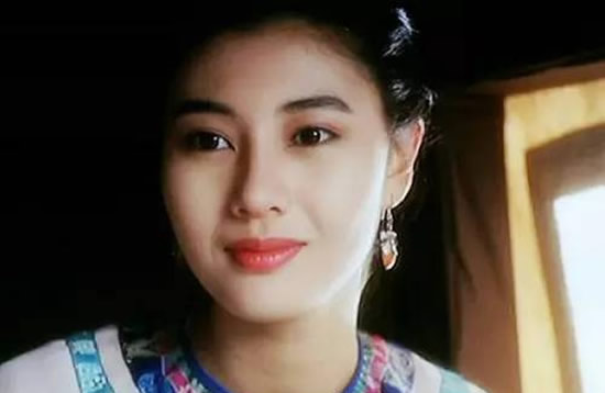 李嘉欣年轻时有多美？李嘉欣年轻时的图片