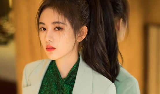 鞠婧祎个子多高体重多少 鞠婧祎原名叫什么曝光