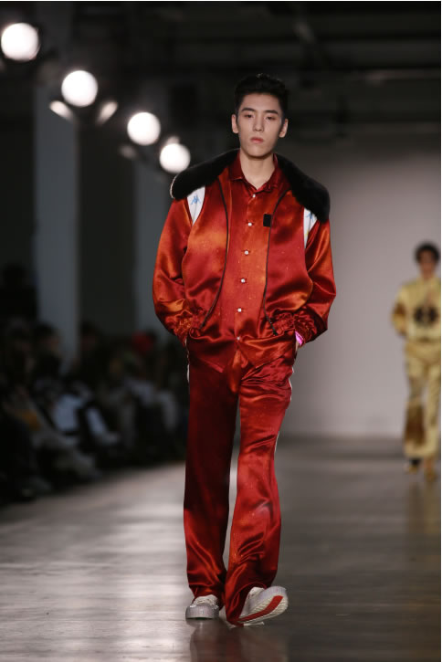 Kappa伦敦时装周秀款灵感升级 全新滴胶鞋震撼上市 Kappa伦敦时装周秀款灵感升级 全新滴胶鞋震撼上市