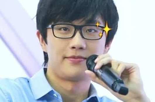 许嵩的个人资料及家世 歌手许嵩好听的歌曲推荐 许嵩的个人资料及家世 歌手许嵩好听的歌曲推荐