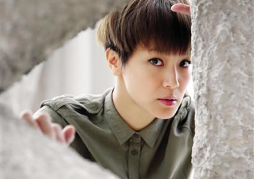 何韵诗个人资料简介及家世 何韵诗的歌有哪些