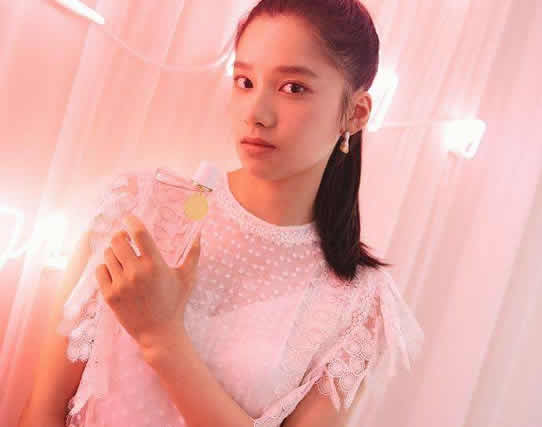 张婧仪身高哪里人 张婧仪活动照片