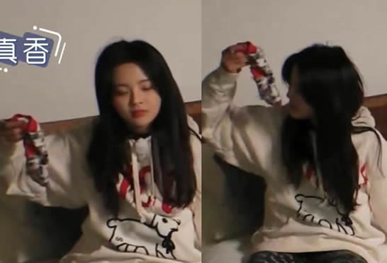 杨超越闻袜子是哪期?杨超越参加过的节目有哪些 杨超越闻袜子是哪期?杨超越参加过的节目有哪些