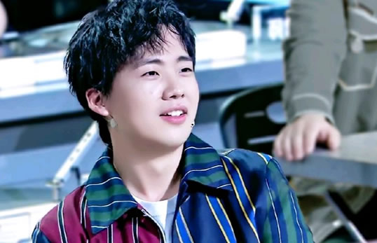 郭麒麟多高?郭麒麟和郭德纲身高谁高 郭麒麟多高?郭麒麟和郭德纲身高谁高