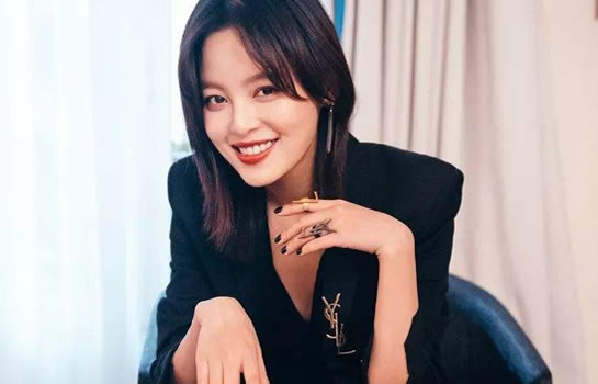 辛芷蕾嘴唇是整的吗？辛芷蕾嘴唇图片