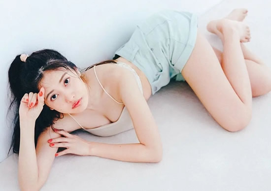 佐野日向子个人资料 佐野雏子早期F罩杯微肉身材照片