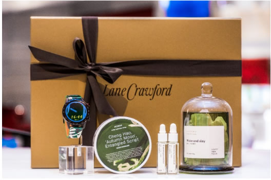 连卡佛x荣耀智慧生活快闪店登陆成都 助力中国设计 连卡佛x荣耀智慧生活快闪店登陆成都 助力中国设计