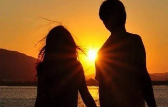 今年夏天又四十度了什么意思（表白梗及如何回）