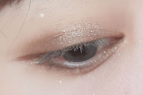 柔蔷这四款神仙眼影看了每一盘都想拥有 柔蔷这四款神仙眼影看了每一盘都想拥有