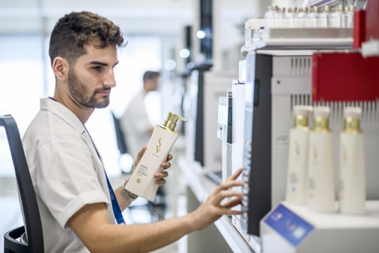 什么洗发水修护效果好 丹姿丝维丽让头发又香又滑 什么洗发水修护效果好 丹姿丝维丽让头发又香又滑