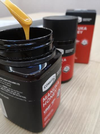 麦卢卡蜂蜜的功效:杀菌能力超普通蜂蜜20倍 麦卢卡蜂蜜的功效:杀菌能力超普通蜂蜜20倍