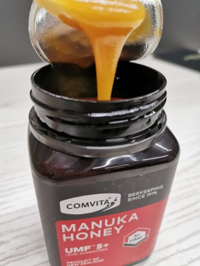 麦卢卡蜂蜜的功效:杀菌能力超普通蜂蜜20倍 麦卢卡蜂蜜的功效:杀菌能力超普通蜂蜜20倍