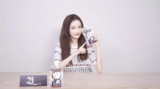 林小宅最大的遗憾大概是无法亲吻ta吧