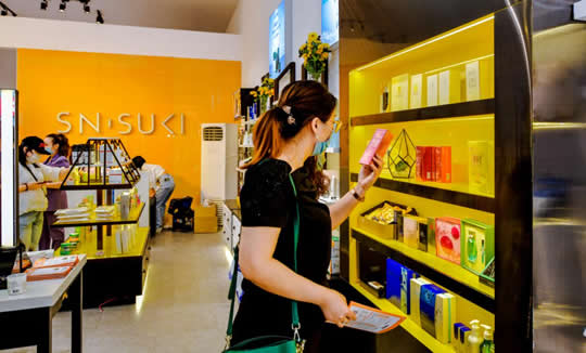 俏美韵缔造高端胸部护理新时尚，多元布局新女性市场