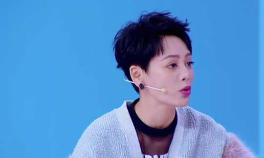 宁静漂亮吗？如何评价宁静的长相